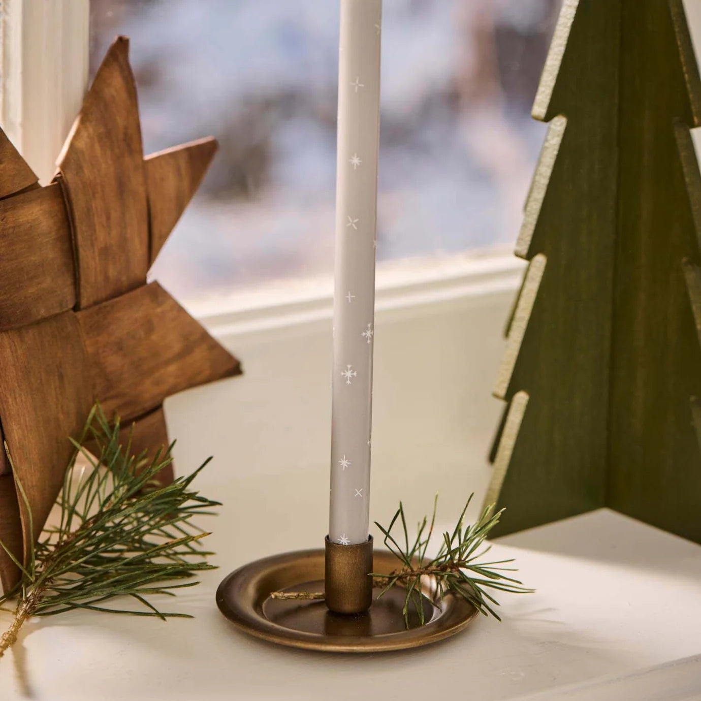 dünne Kerze mit Schneekristallen - ø1,3 cm (Grau/Weiß)