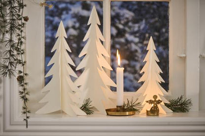 Scherenschnitt Tannenbaum stehend