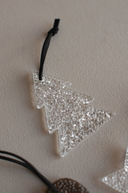 Airy Hanging Tree Transparent