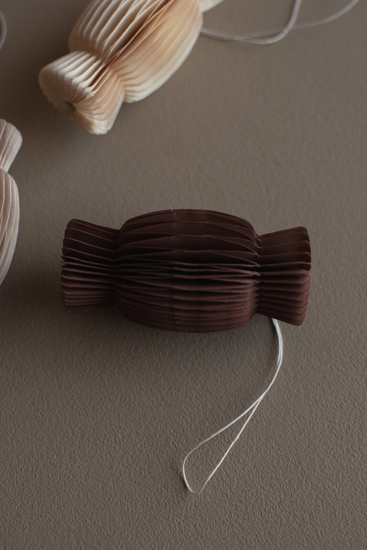 Paper Candy Anhänger Dark Red