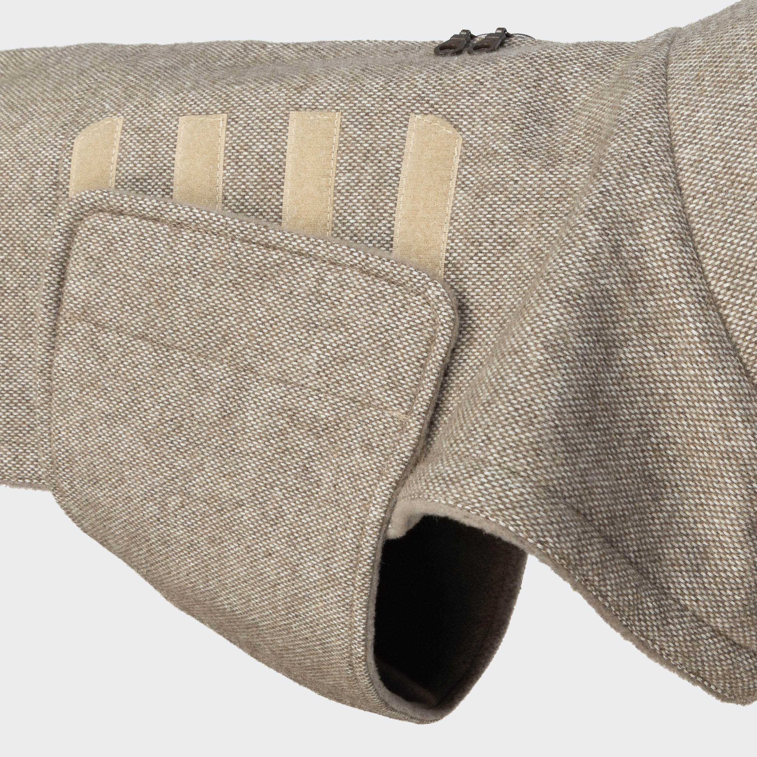 Hundemantel Dackel Brooklyn Tweed Beige (PRE ORDER)