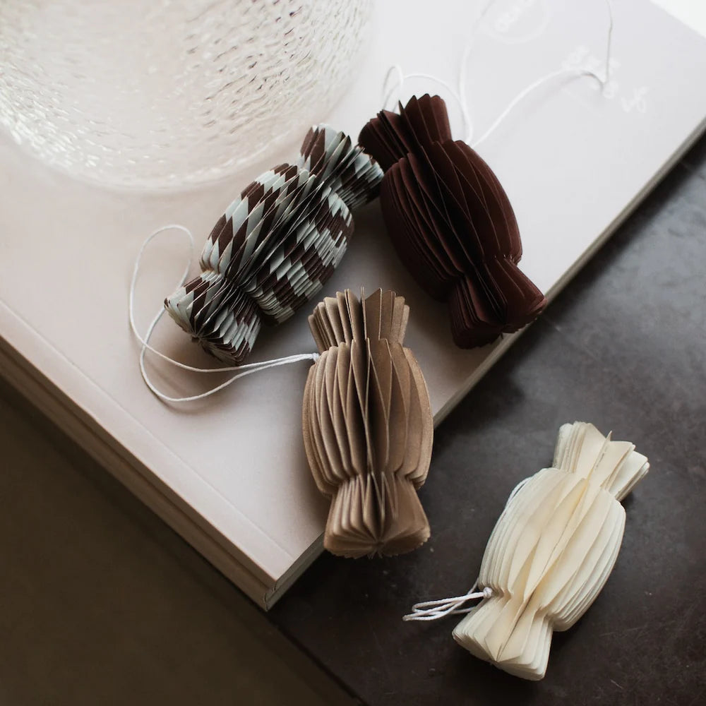 Paper Candy Anhänger Stripe