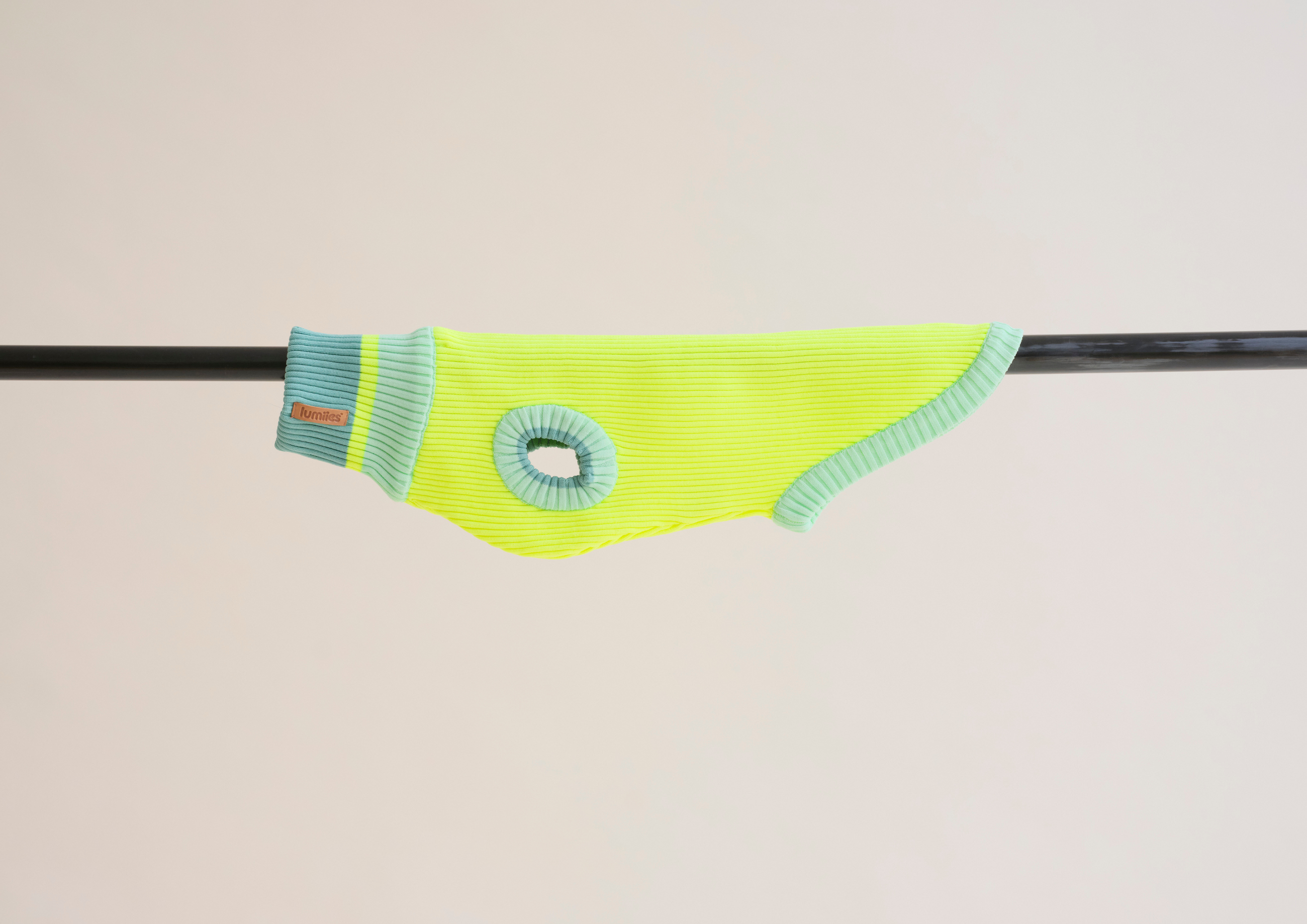 The GLOW Jumper Neon Matcha
